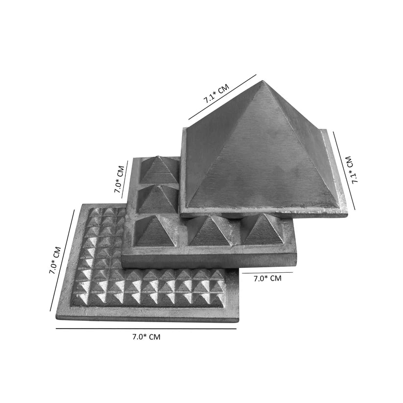 3-layer lead pyramid dimension diagram showing 7 cm layered bases