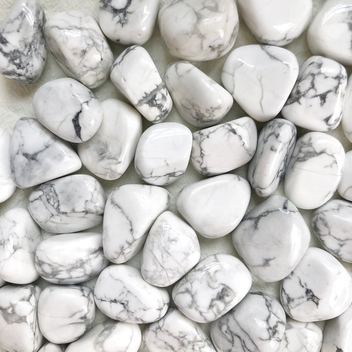 Howlite, crystal stone, gemstone, vastu stone, real gemstones
