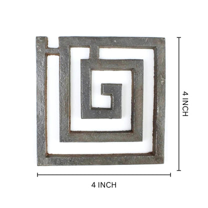 Iron square spiral helix dimension graphic showing the 4-inch option