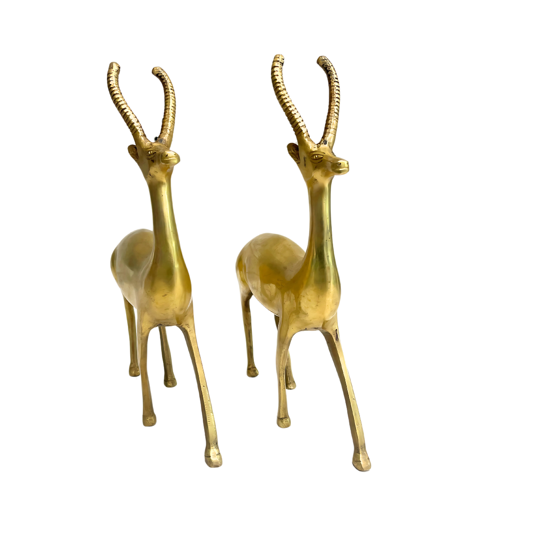 brass deer| pair of brass deer for home| brass deer for office| big brass deer| home decor brass item| premium vastu brass deer showpiece| handicraft brass product| vastu mandir products| vastu shastra