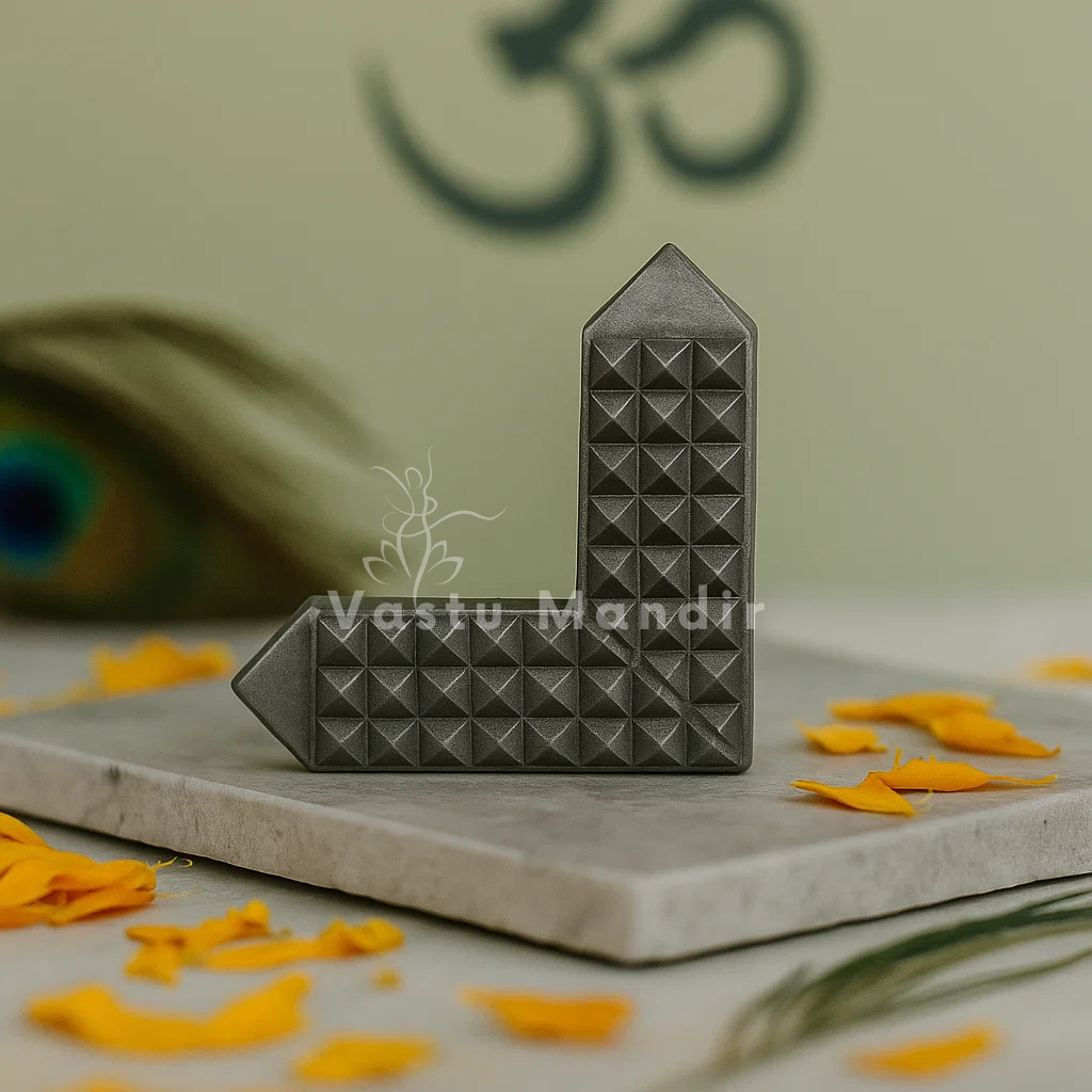 L-Shaped Metal Pyramid Angle – additional gallery view number 14
