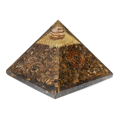 Tiger Eye Pyramid, lead metal – side profile showing the pyramid height and slope